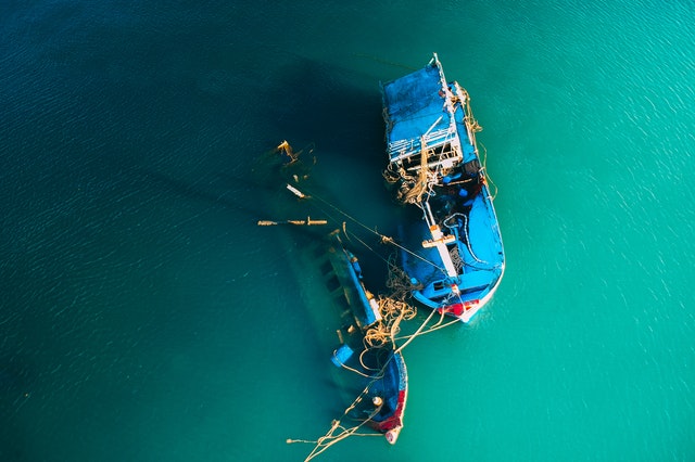 What Should You Do If You Are Involved In A Boating Accident?