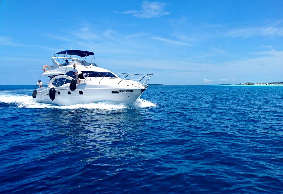 Must-Have Boat Safety Equipment in Ontario